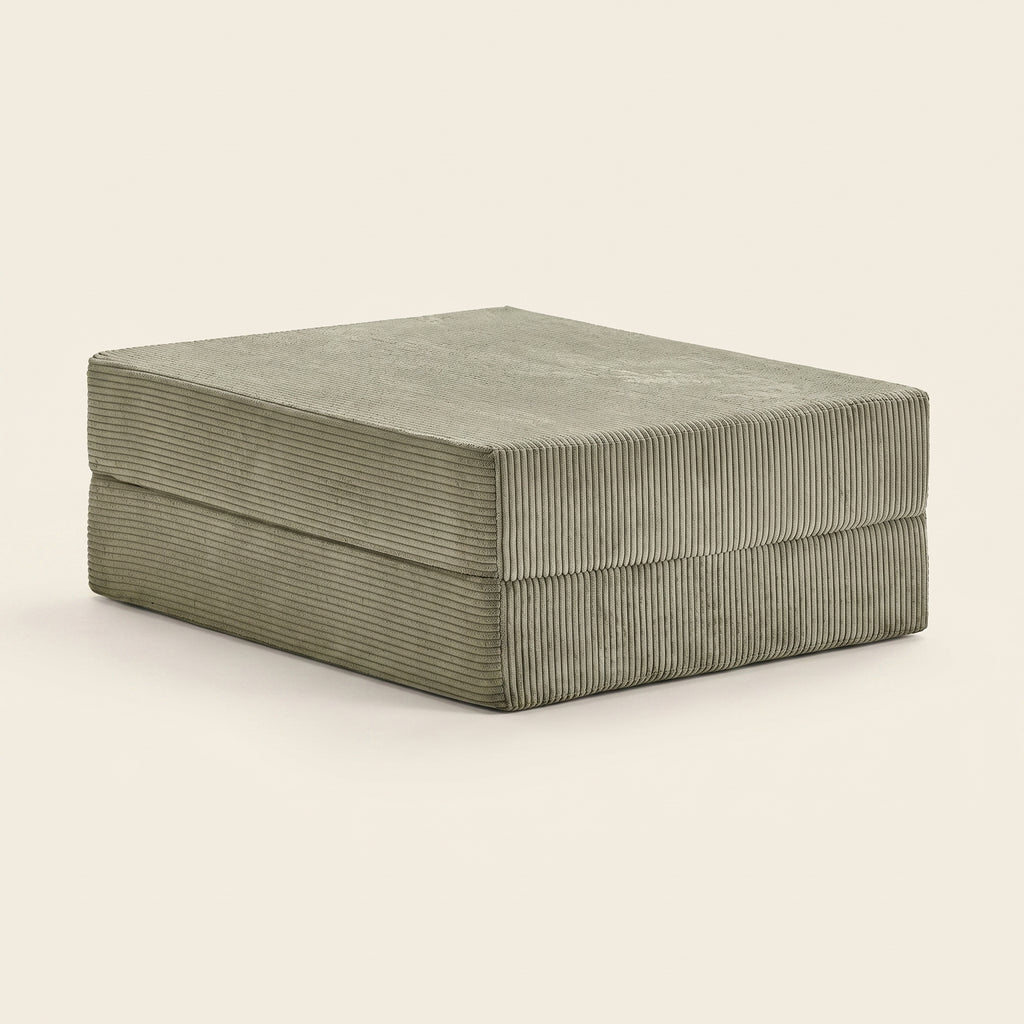 Pouf modulable Lové en velours côtelé, coloris Sauge